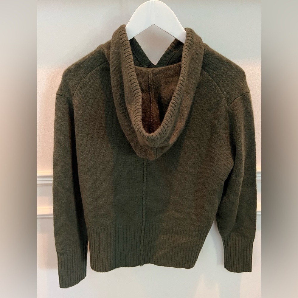 Unsubscribed Cashmere Hoodie in military green.Never worn with tags. - Picture 5 of 9